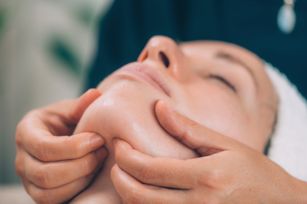 Facial Lymphatic Drainage